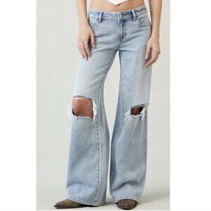 Pacsun Distressed Medium Wash Low Rise Ripped Baggy Jeans Y2K Retro Women's 29